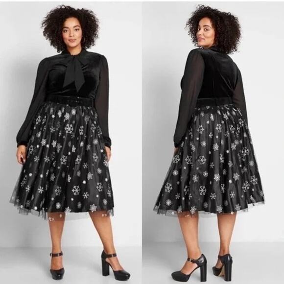 Unique Vintage BlackTulle Skirt with Snowflakes Silver Print - Size Large 10/12 - Picture 2 of 7